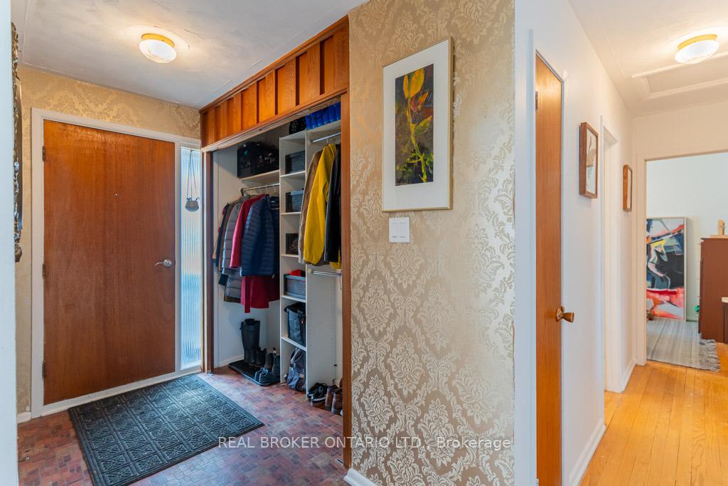 Photo 3 of 5265 Long Island Road, Ottawa, Manotick Long Island & Nicholls Island — HOMEH