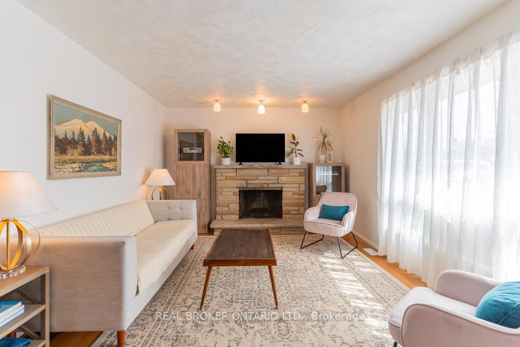 Photo 6 of 5265 Long Island Road, Ottawa, Manotick Long Island & Nicholls Island — HOMEH