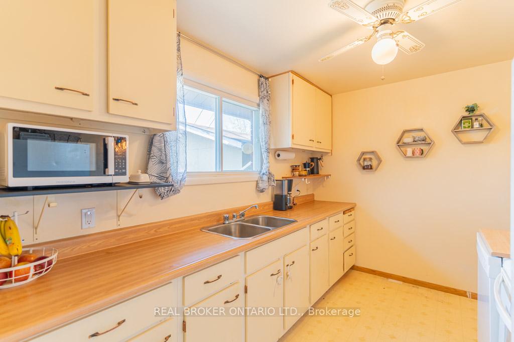Photo 11 of 5265 Long Island Road, Ottawa, Manotick Long Island & Nicholls Island — HOMEH