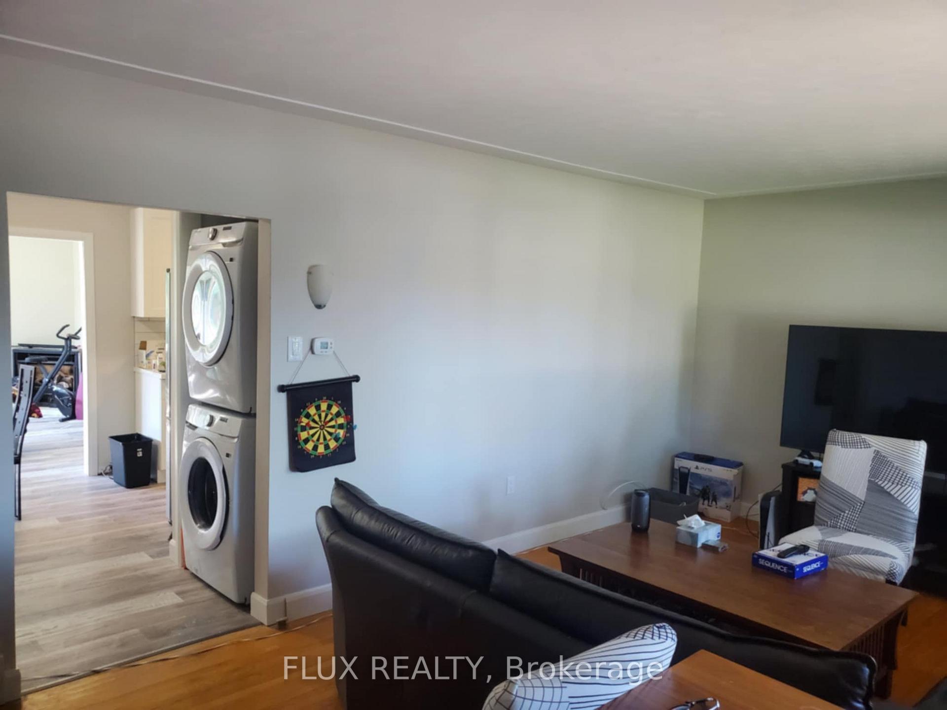 Photo 6 of 90 Clive Road, Kitchener — HOMEH