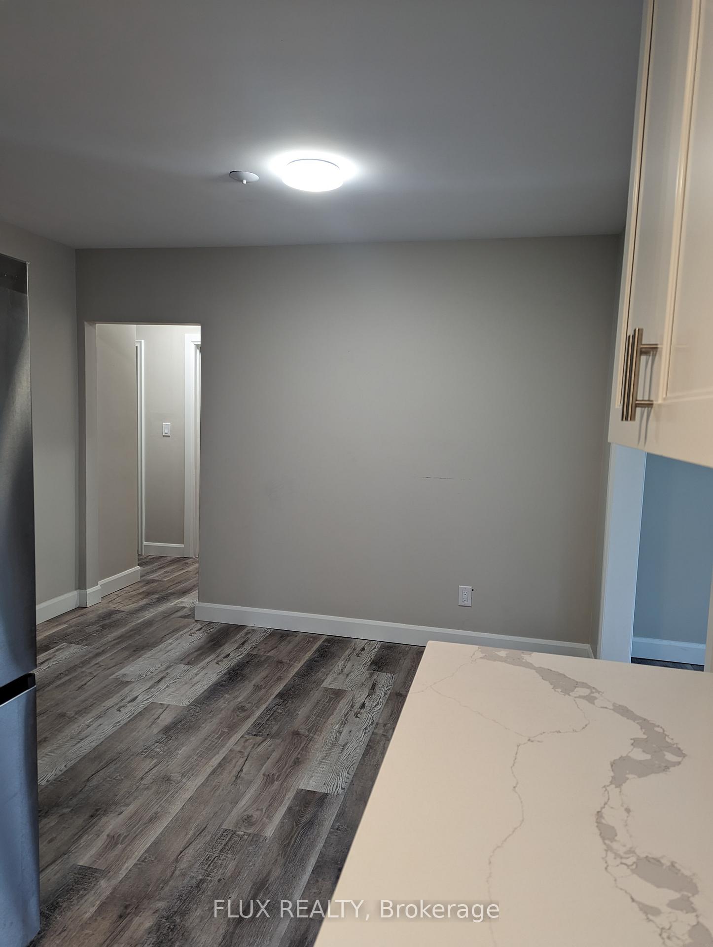 Photo 8 of 90 Clive Road, Kitchener — HOMEH