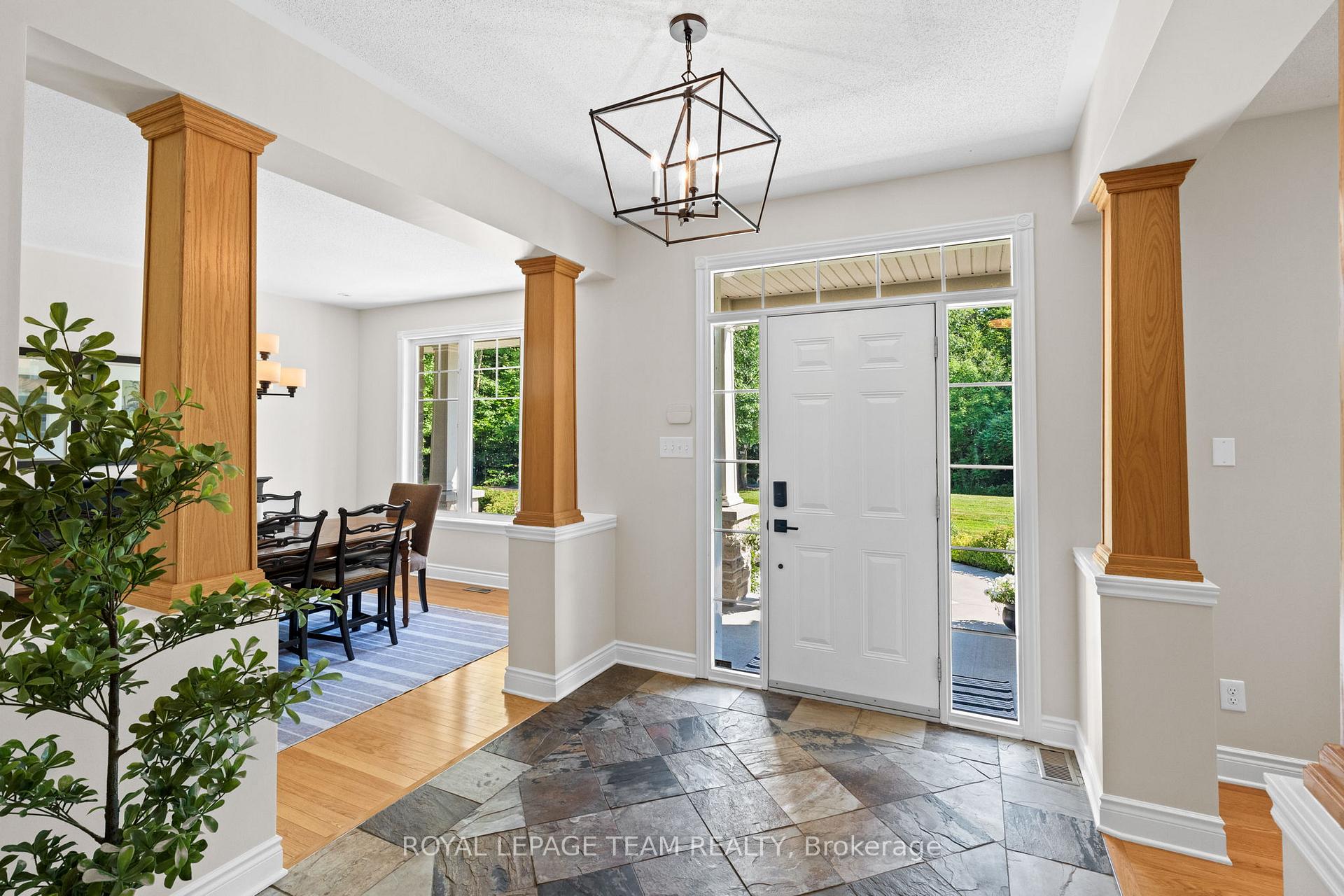 Photo 6 of 387 Ridgeside Farm Drive, Ottawa, Kanata - Kanata (North West) — HOMEH