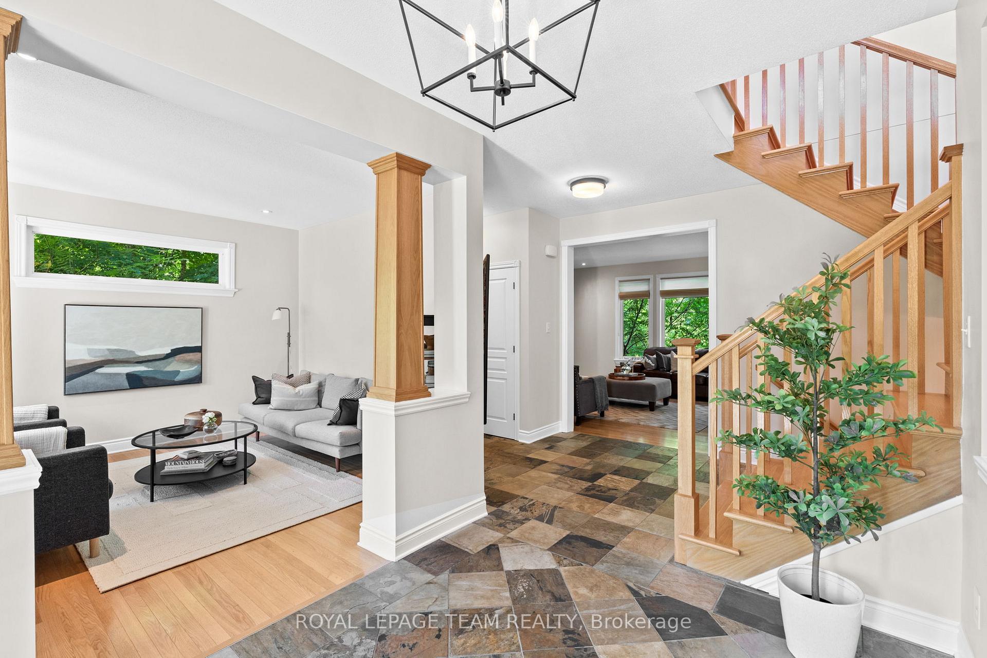 Photo 7 of 387 Ridgeside Farm Drive, Ottawa, Kanata - Kanata (North West) — HOMEH