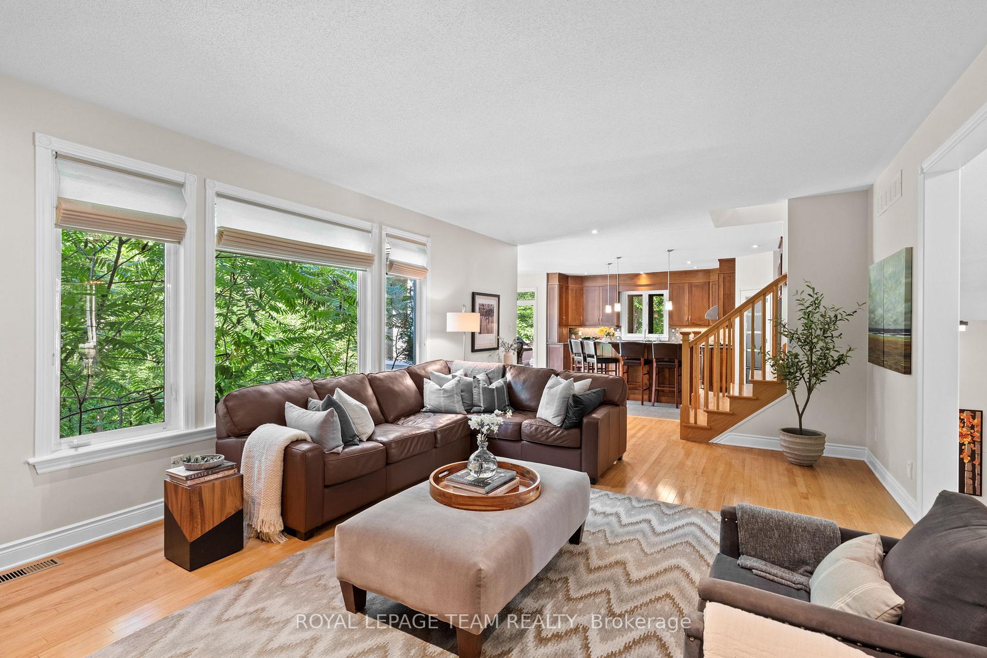Photo 11 of 387 Ridgeside Farm Drive, Ottawa, Kanata - Kanata (North West) — HOMEH