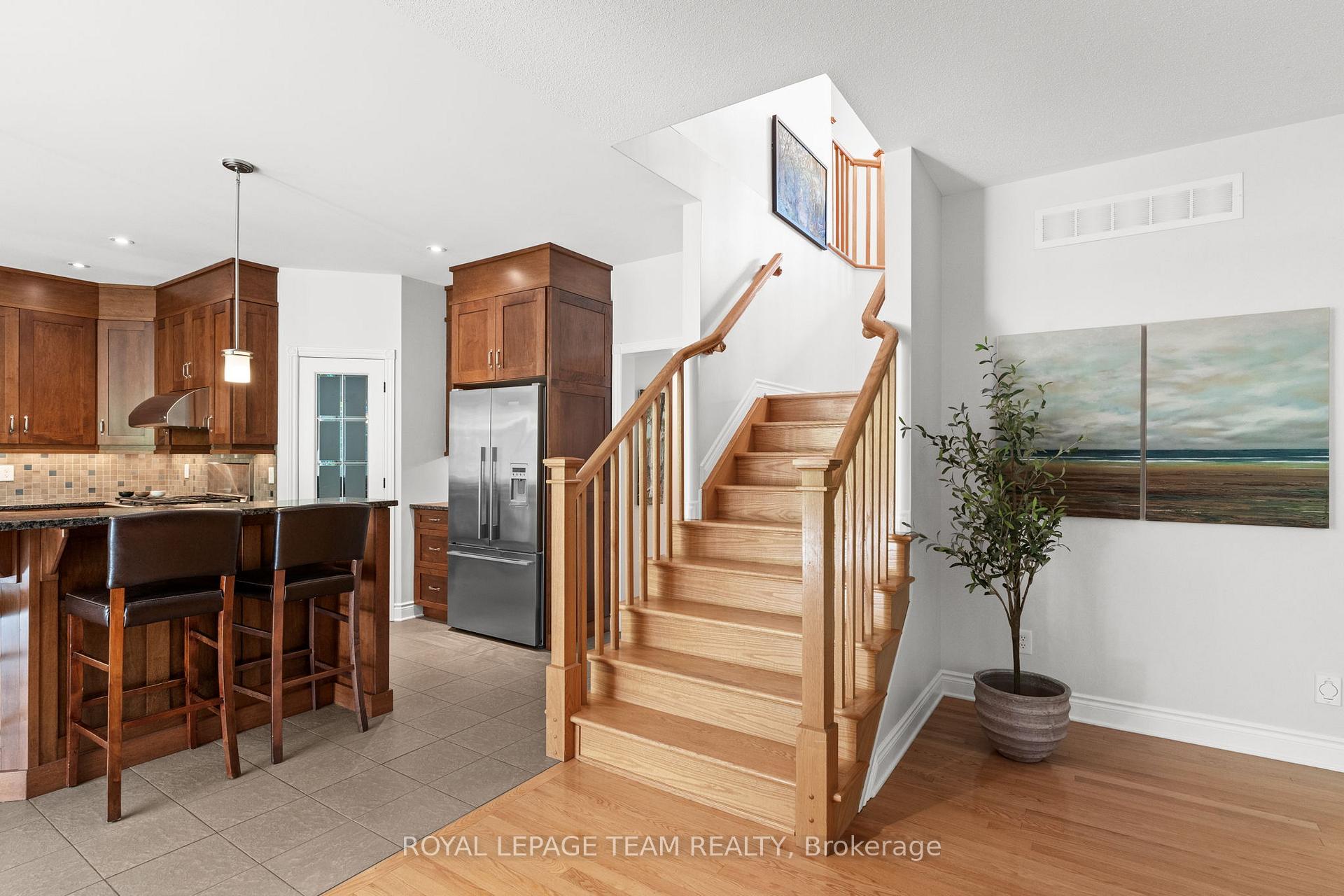 Photo 30 of 387 Ridgeside Farm Drive, Ottawa, Kanata - Kanata (North West) — HOMEH