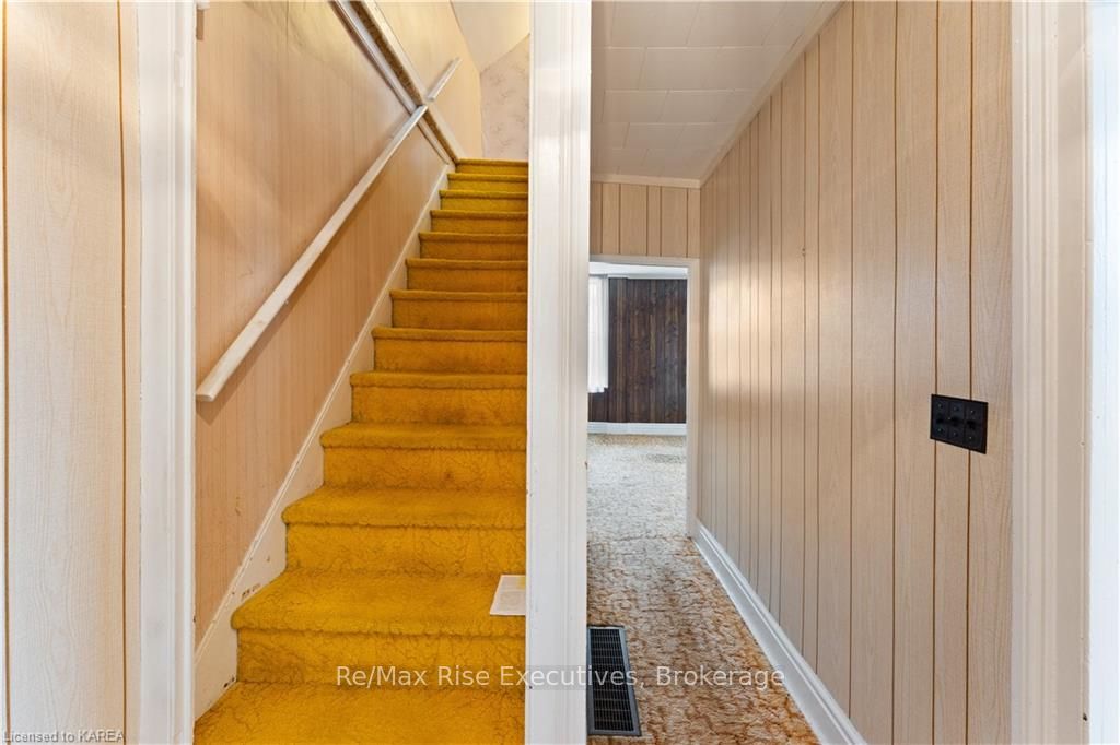 Photo 5 of 2173 Unity Road, Kingston, City North of 401 — HOMEH