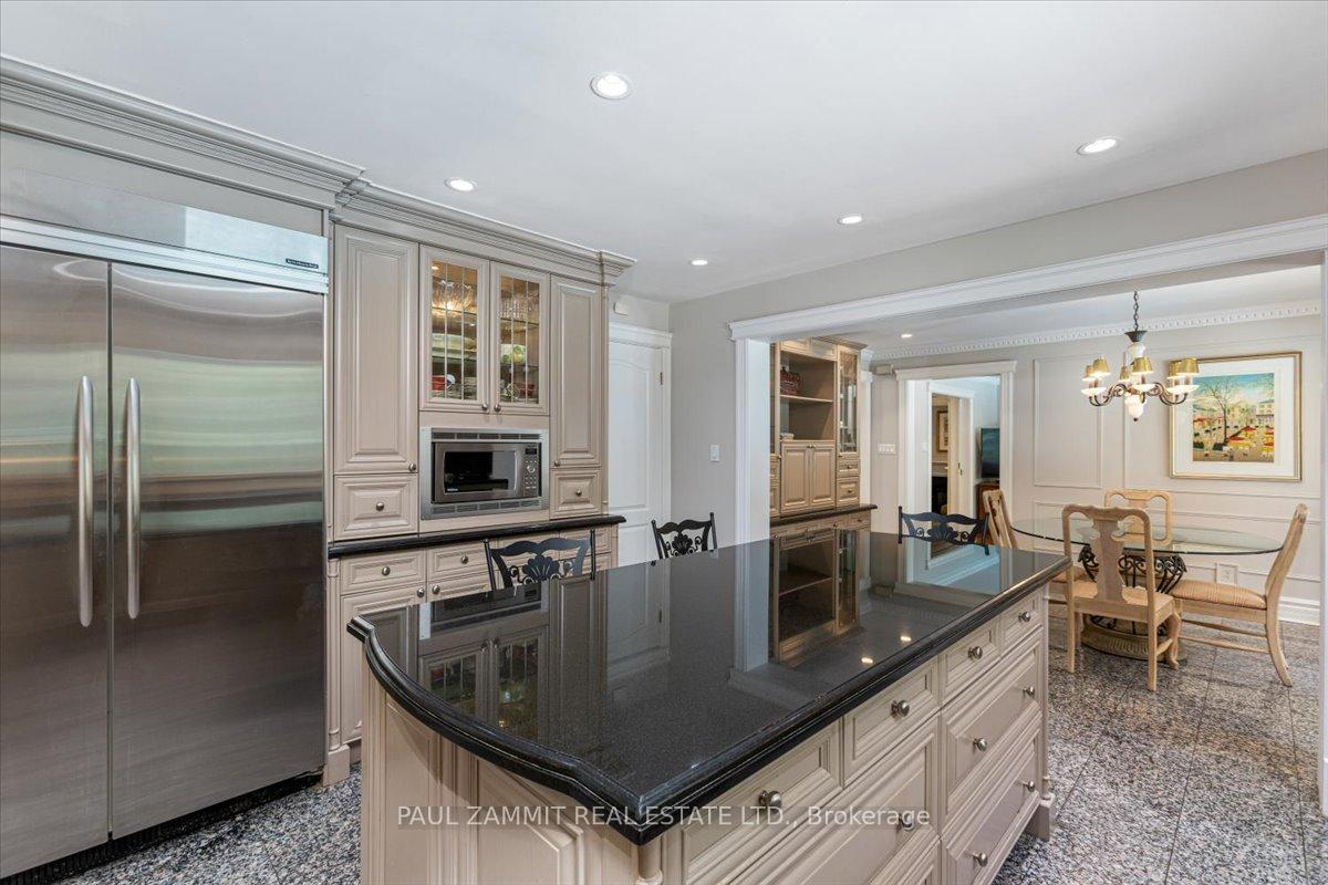 Photo 12 of 28 Thornlea Road, Markham, Thornhill — HOMEH