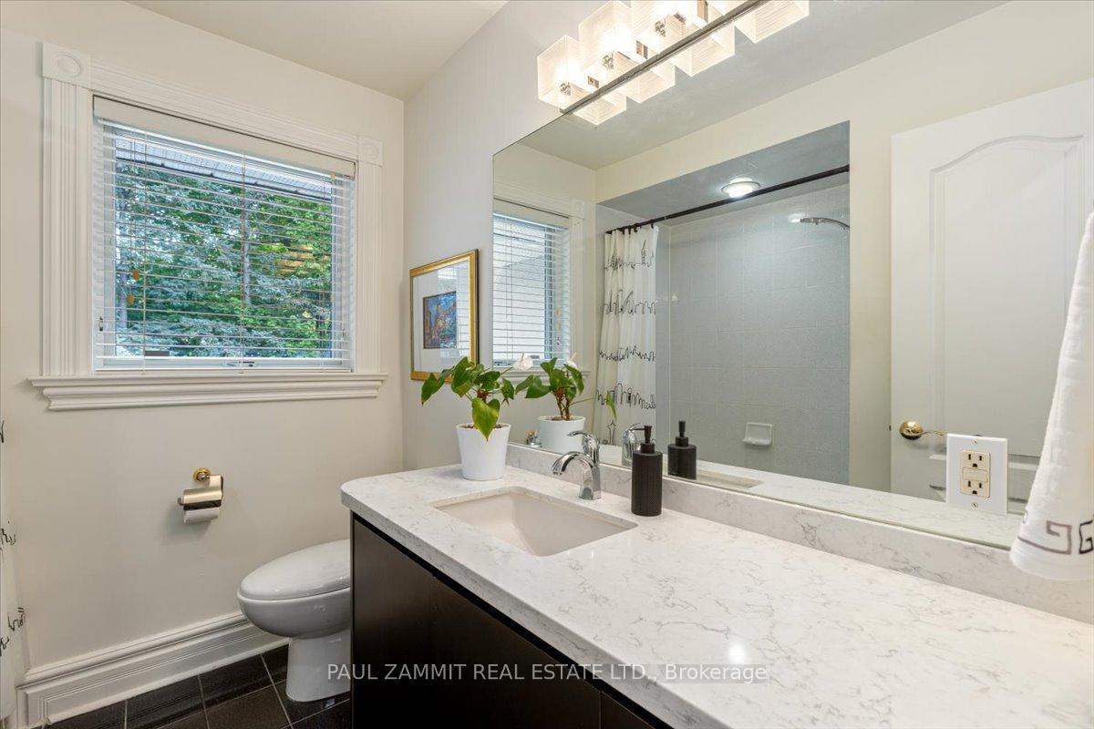 Photo 28 of 28 Thornlea Road, Markham, Thornhill — HOMEH