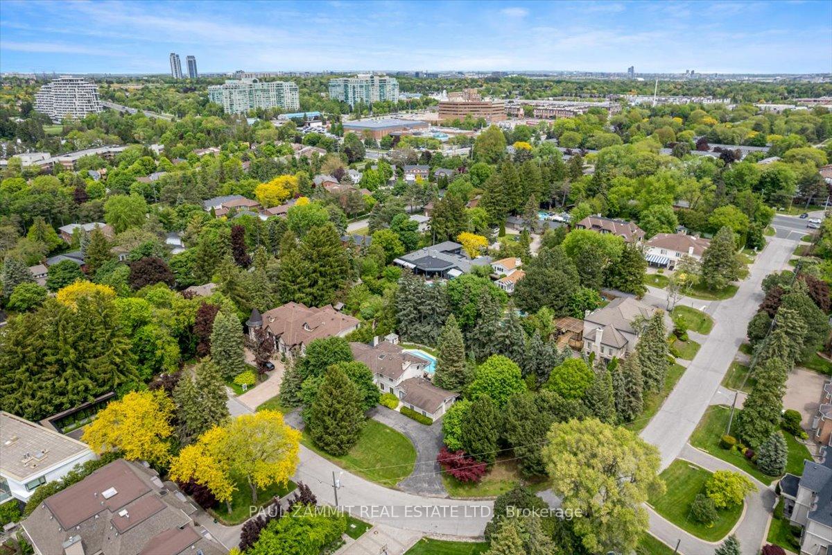 Photo 42 of 28 Thornlea Road, Markham, Thornhill — HOMEH