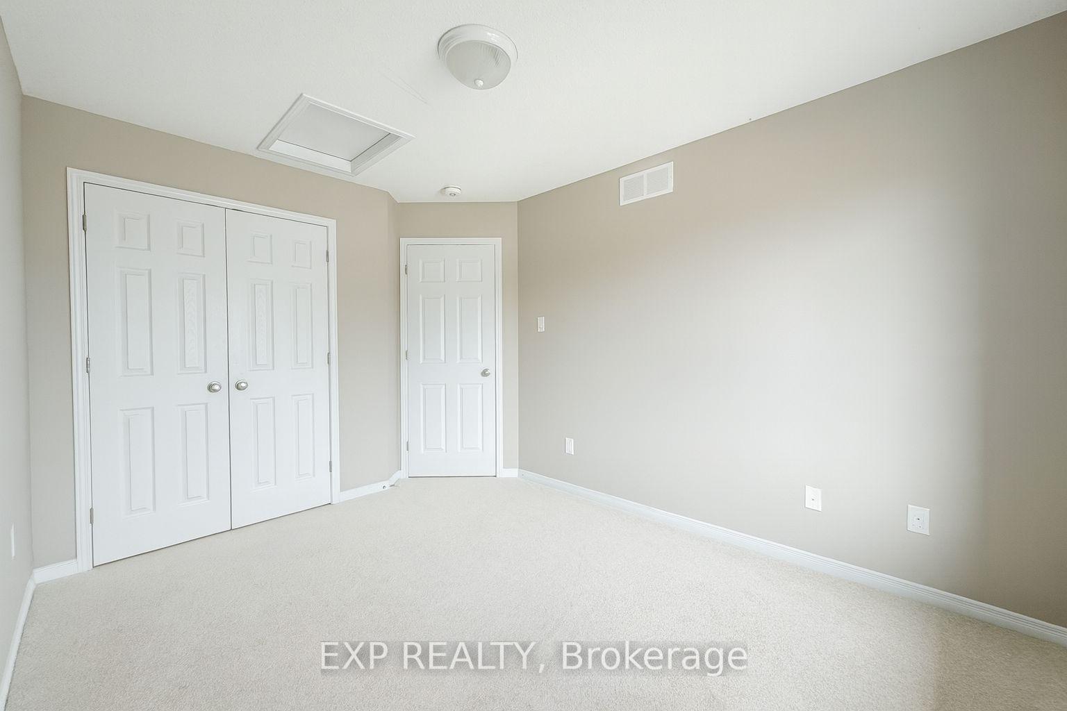 Photo 20 of 335 Nonius Street, Ottawa, Kanata - Emerald Meadows/Trailwest — HOMEH