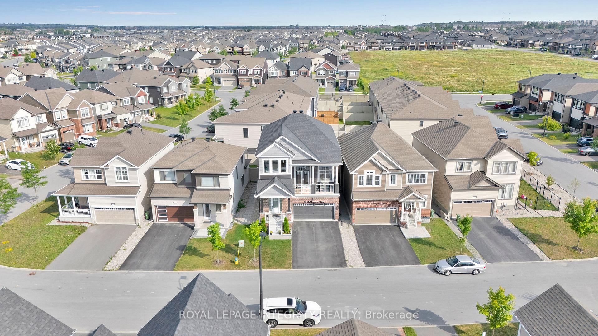 Photo 2 of 68 Baldcypress Way, Ottawa, Kanata - Emerald Meadows/Trailwest — HOMEH