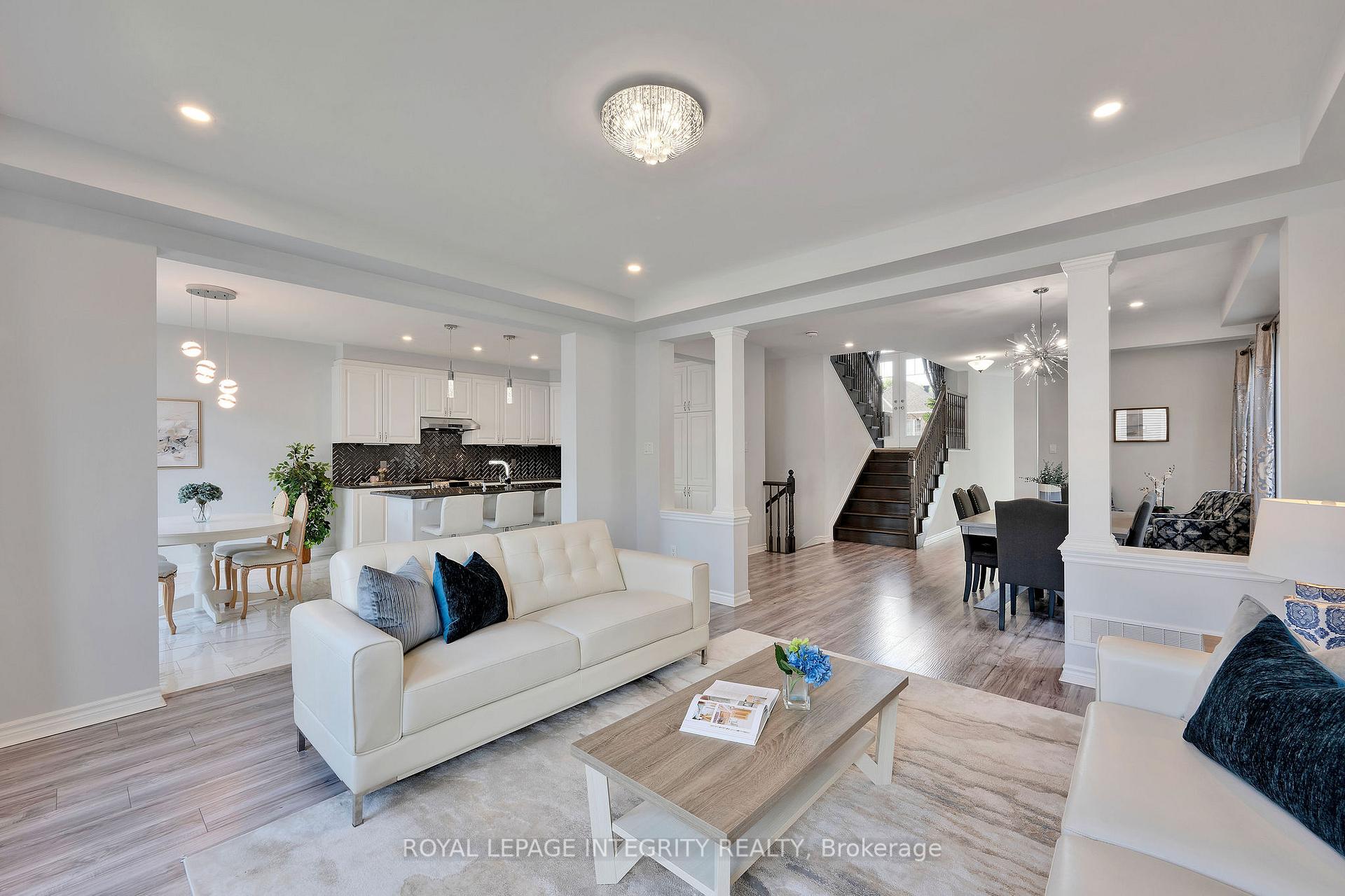 Photo 6 of 68 Baldcypress Way, Ottawa, Kanata - Emerald Meadows/Trailwest — HOMEH