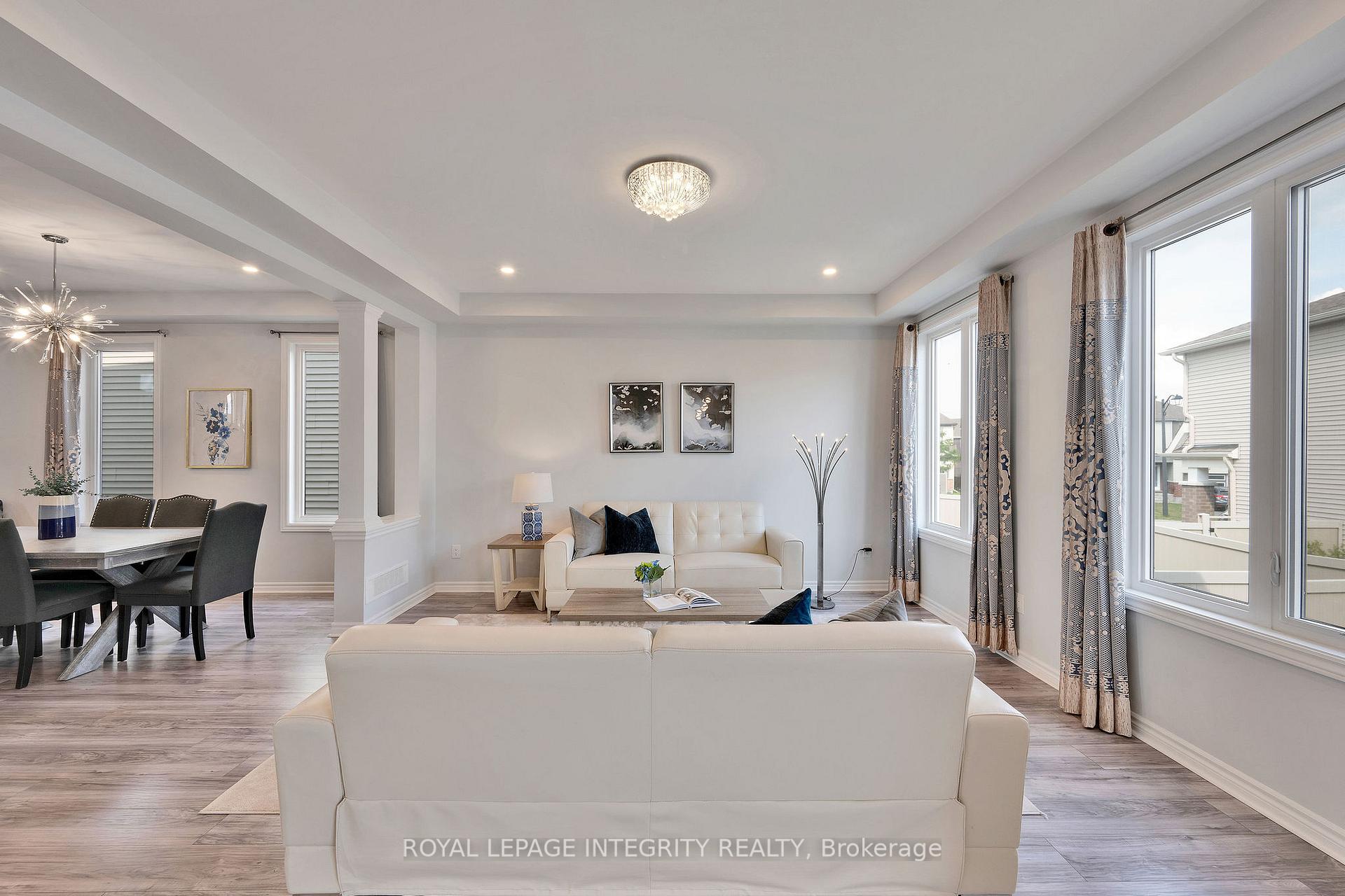 Photo 8 of 68 Baldcypress Way, Ottawa, Kanata - Emerald Meadows/Trailwest — HOMEH
