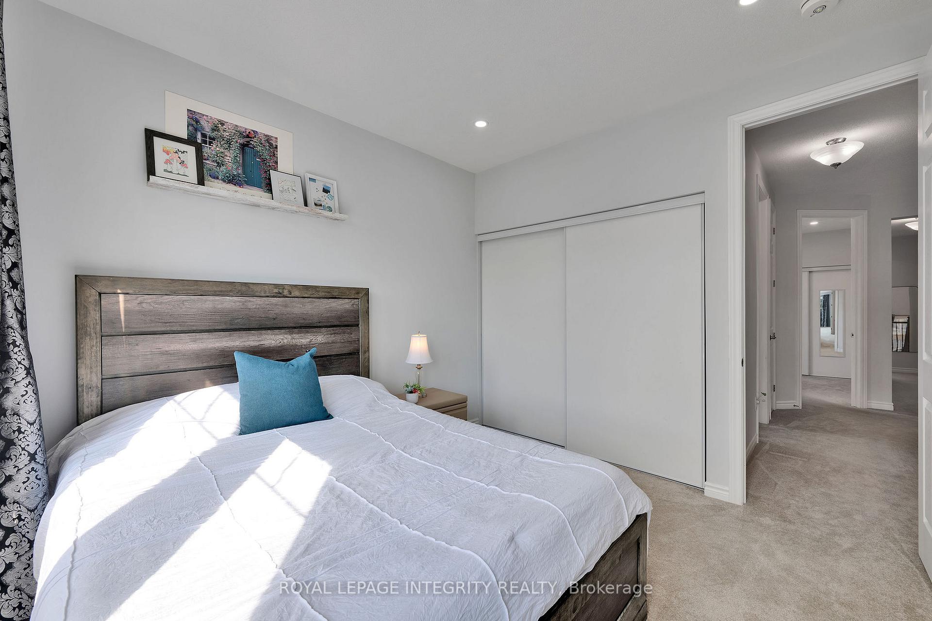 Photo 28 of 68 Baldcypress Way, Ottawa, Kanata - Emerald Meadows/Trailwest — HOMEH