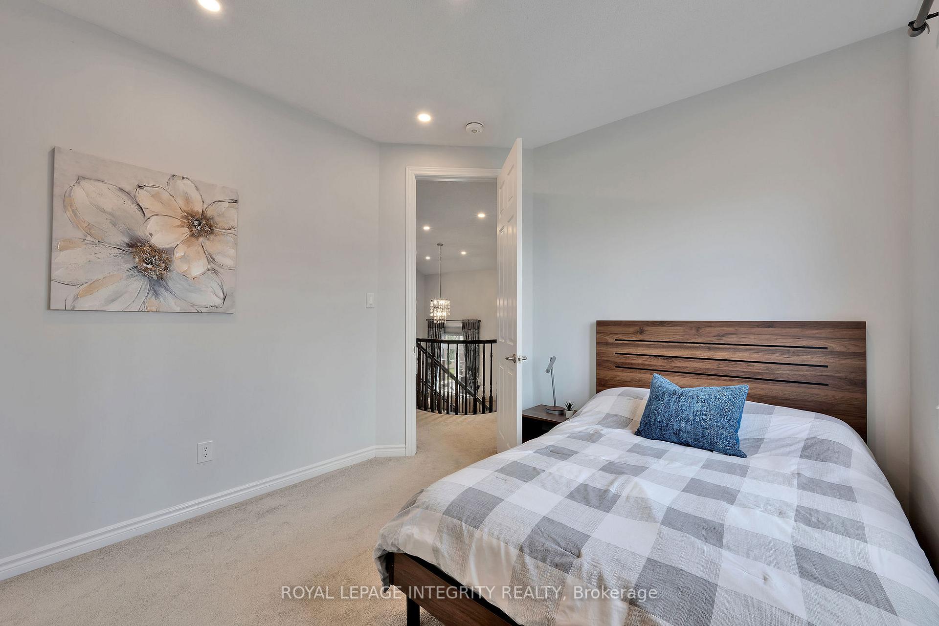 Photo 29 of 68 Baldcypress Way, Ottawa, Kanata - Emerald Meadows/Trailwest — HOMEH
