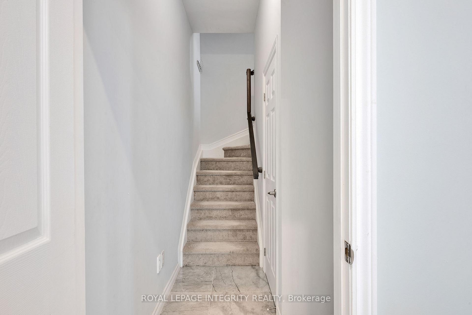 Photo 32 of 68 Baldcypress Way, Ottawa, Kanata - Emerald Meadows/Trailwest — HOMEH