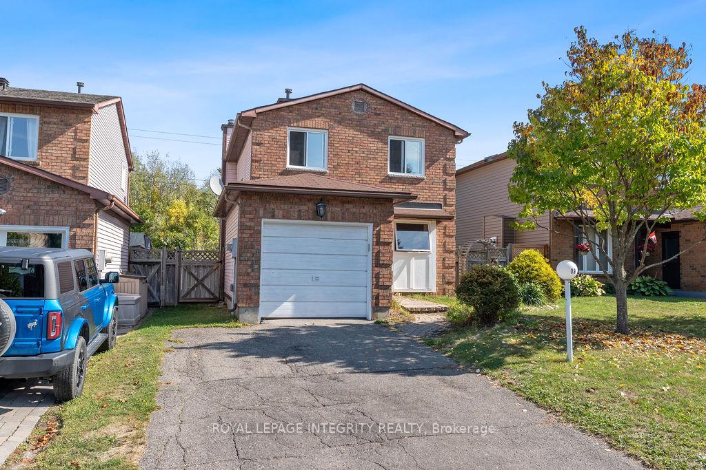 Photo 1 of 19 Hewitt Way, Ottawa, Kanata - Katimavik — HOMEH