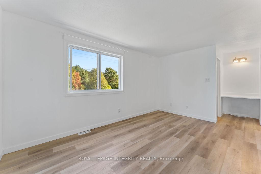 Photo 22 of 19 Hewitt Way, Ottawa, Kanata - Katimavik — HOMEH