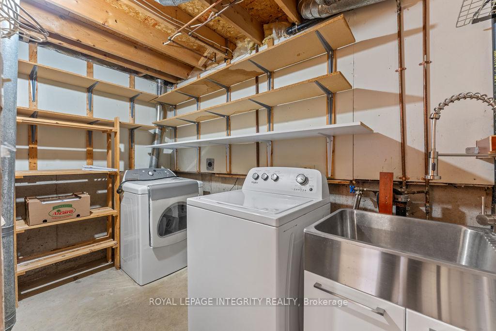 Photo 33 of 19 Hewitt Way, Ottawa, Kanata - Katimavik — HOMEH