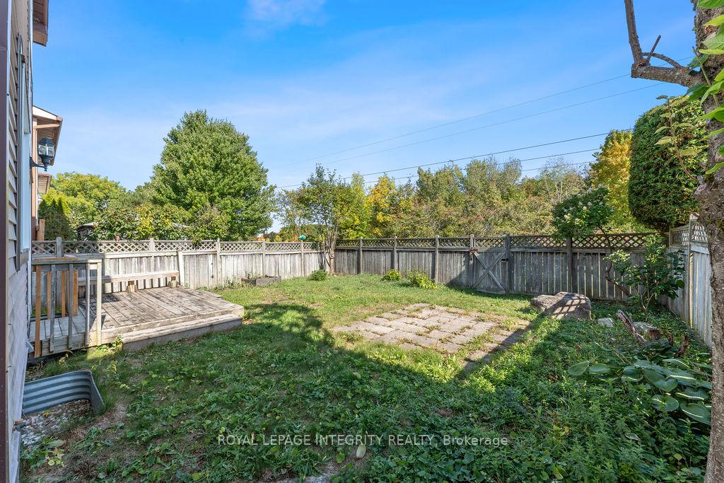 Photo 35 of 19 Hewitt Way, Ottawa, Kanata - Katimavik — HOMEH