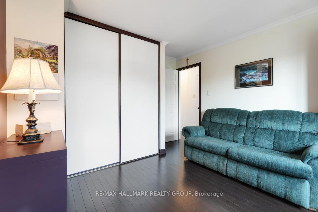Photo 20 of 92 Waterton Crescent, Ottawa, Kanata - Bridlewood — HOMEH