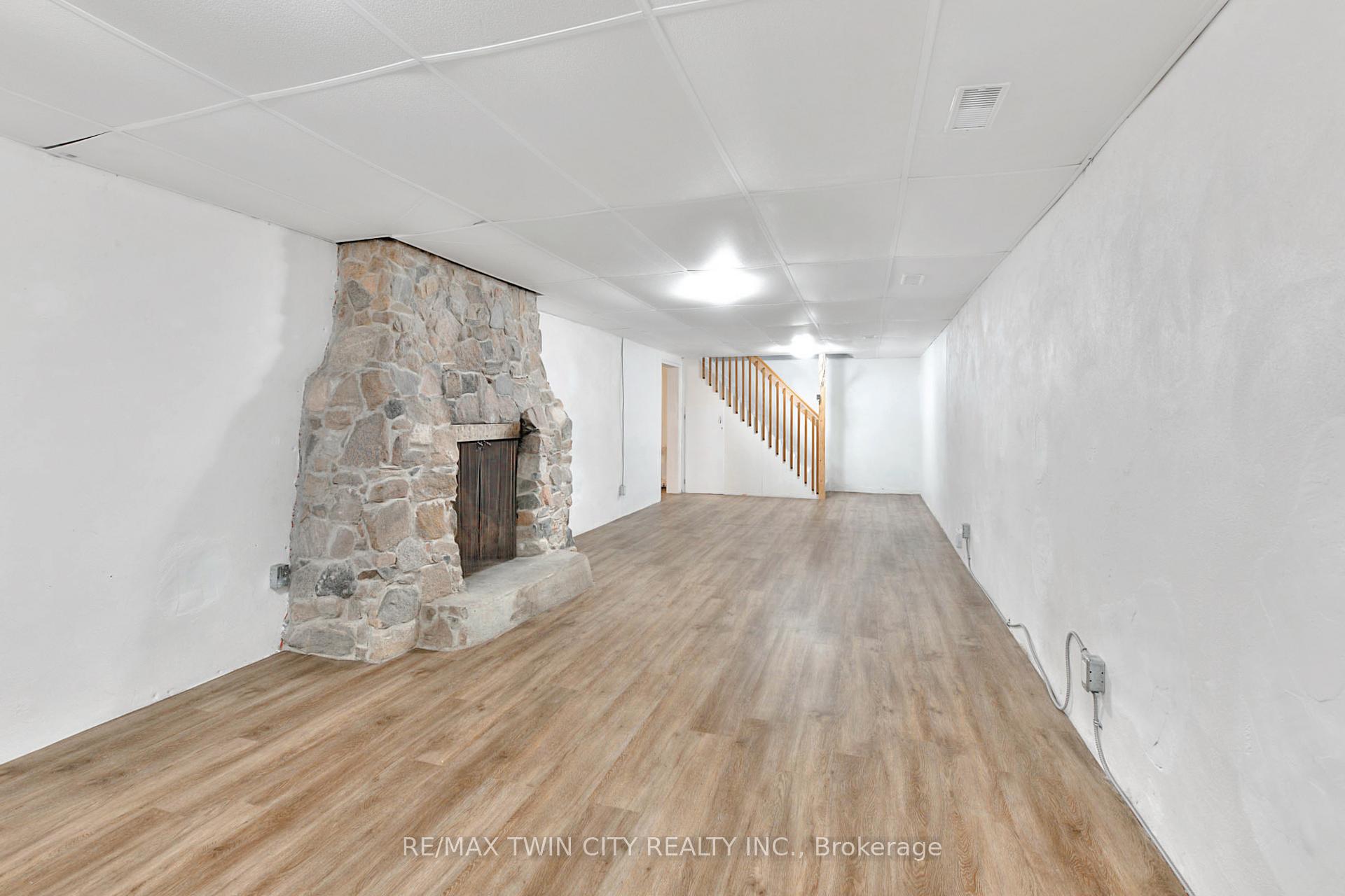Photo 25 of 124 Fairfield Avenue, Kitchener, Fairfield — HOMEH