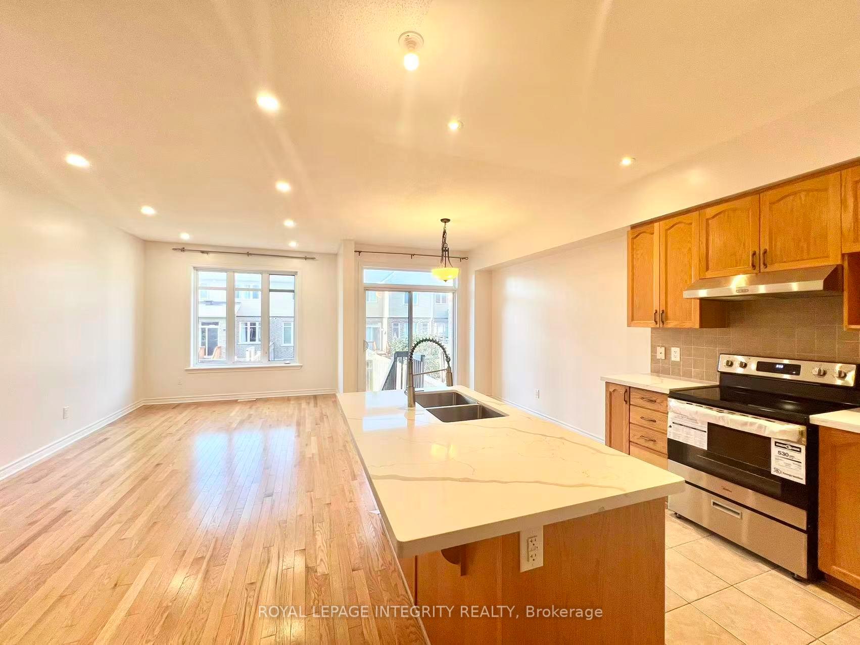 Photo 16 of 1029 Ottenbrite Crescent, Ottawa, Kanata - Kanata Lakes/Heritage Hills — HOMEH