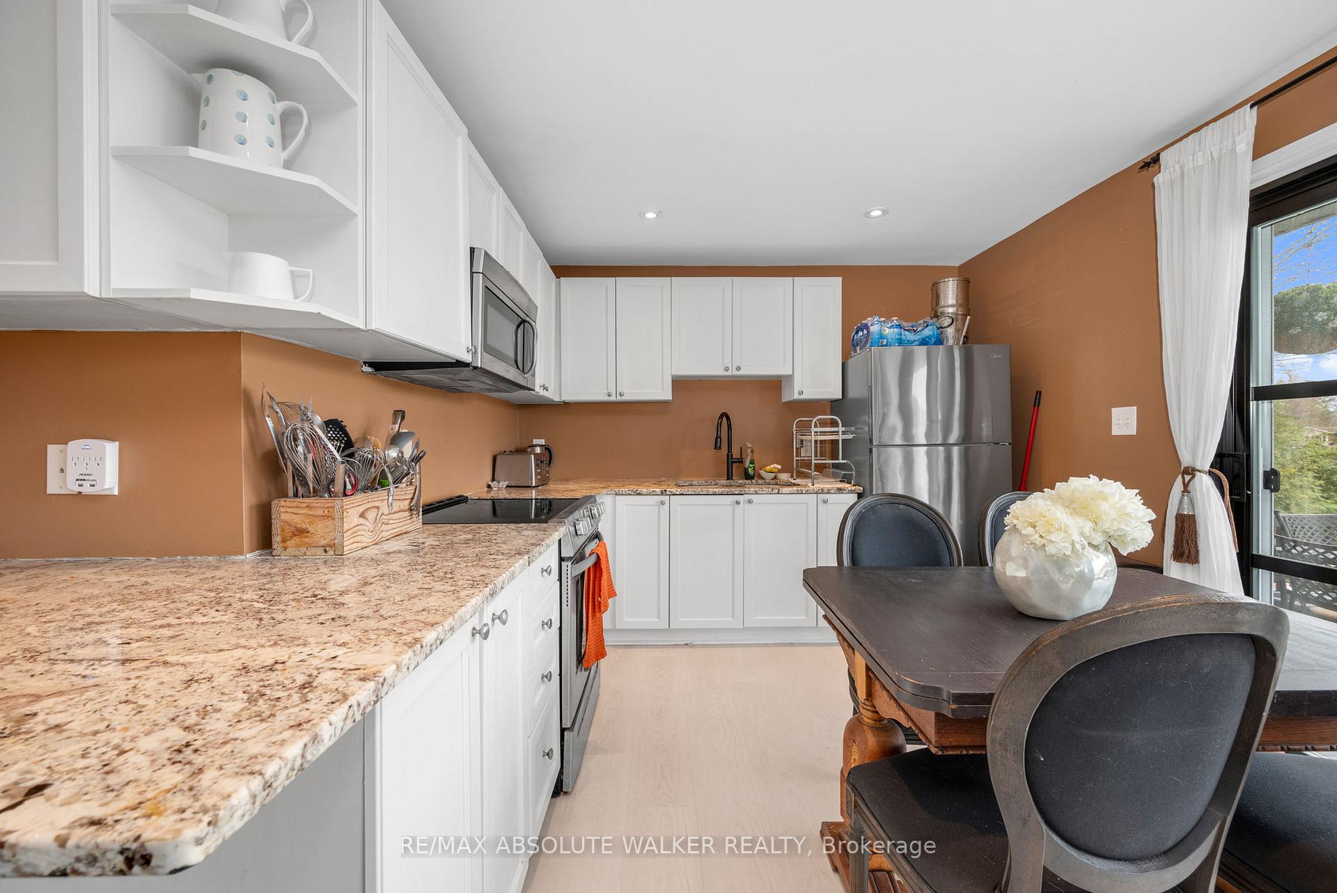 Photo 14 of 2552C River Road, Ottawa, Manotick East to Manotick Station — HOMEH