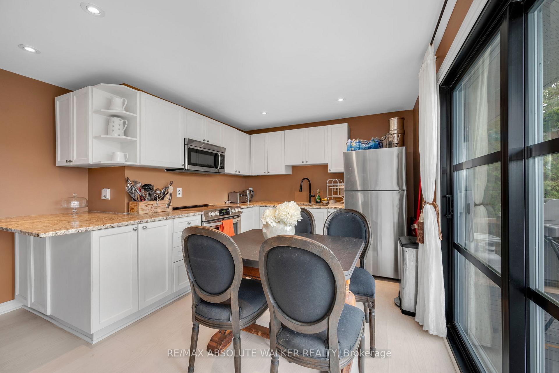 Photo 15 of 2552C River Road, Ottawa, Manotick East to Manotick Station — HOMEH