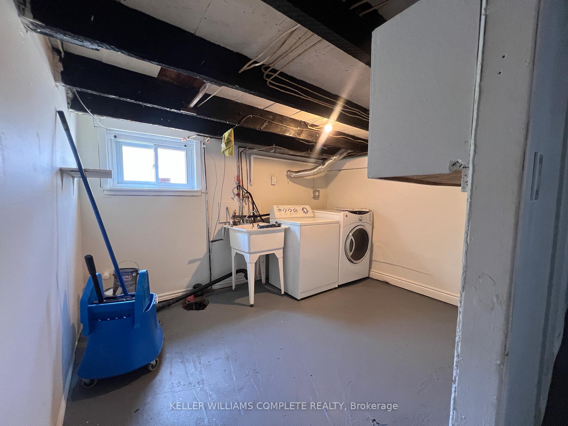 Photo 19 of 34 Douglas Avenue, Hamilton, Industrial Sector — HOMEH
