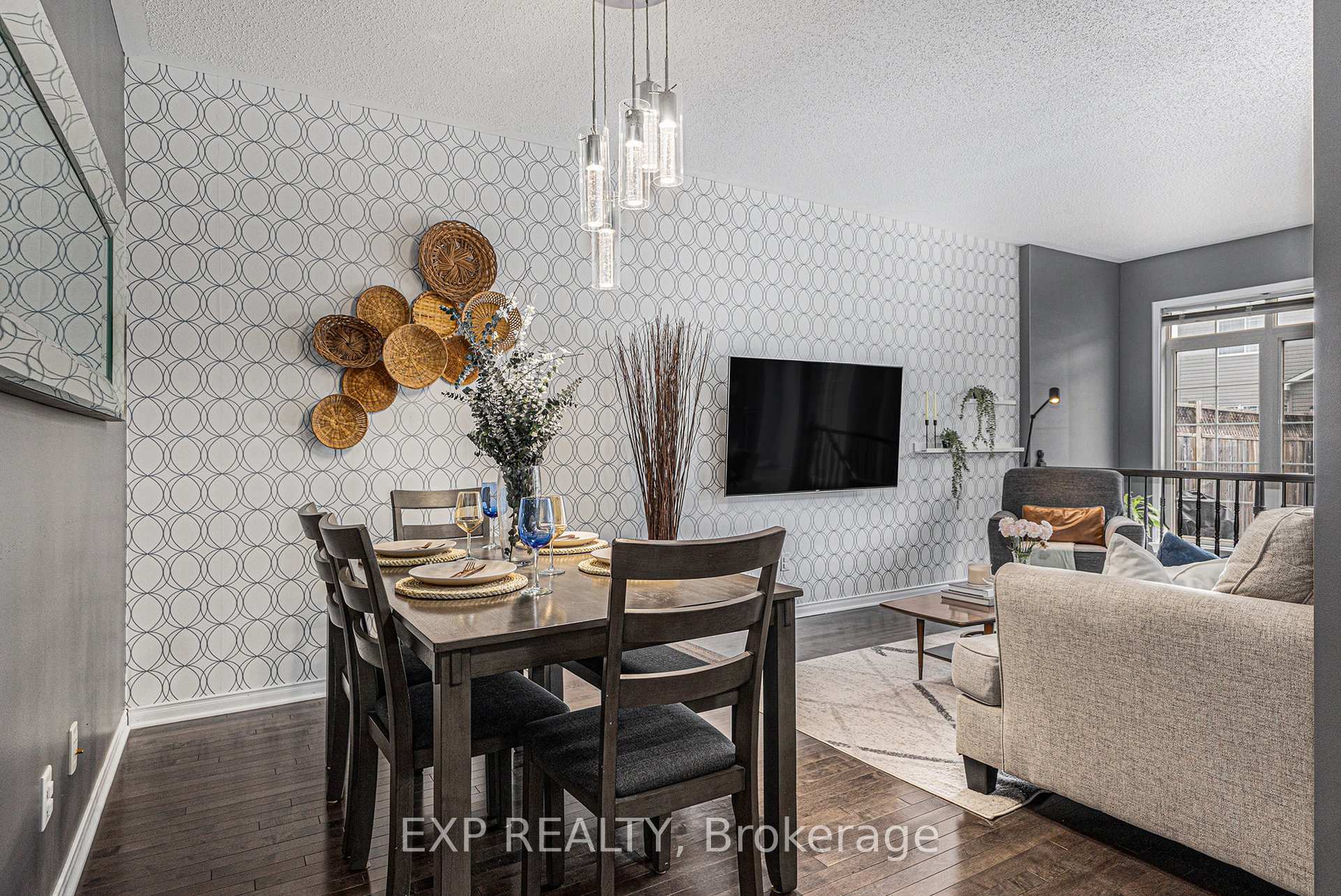 Photo 5 of 841 Tabaret Street, Ottawa, Kanata - Emerald Meadows/Trailwest — HOMEH
