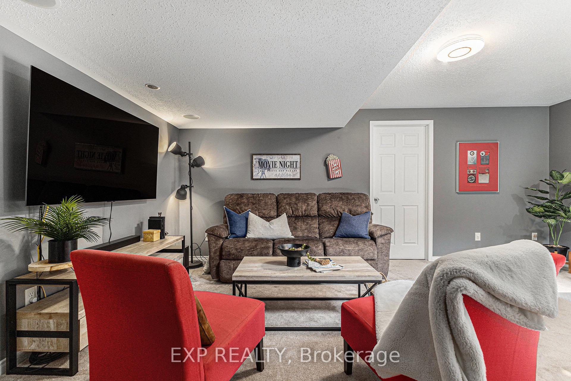 Photo 22 of 841 Tabaret Street, Ottawa, Kanata - Emerald Meadows/Trailwest — HOMEH