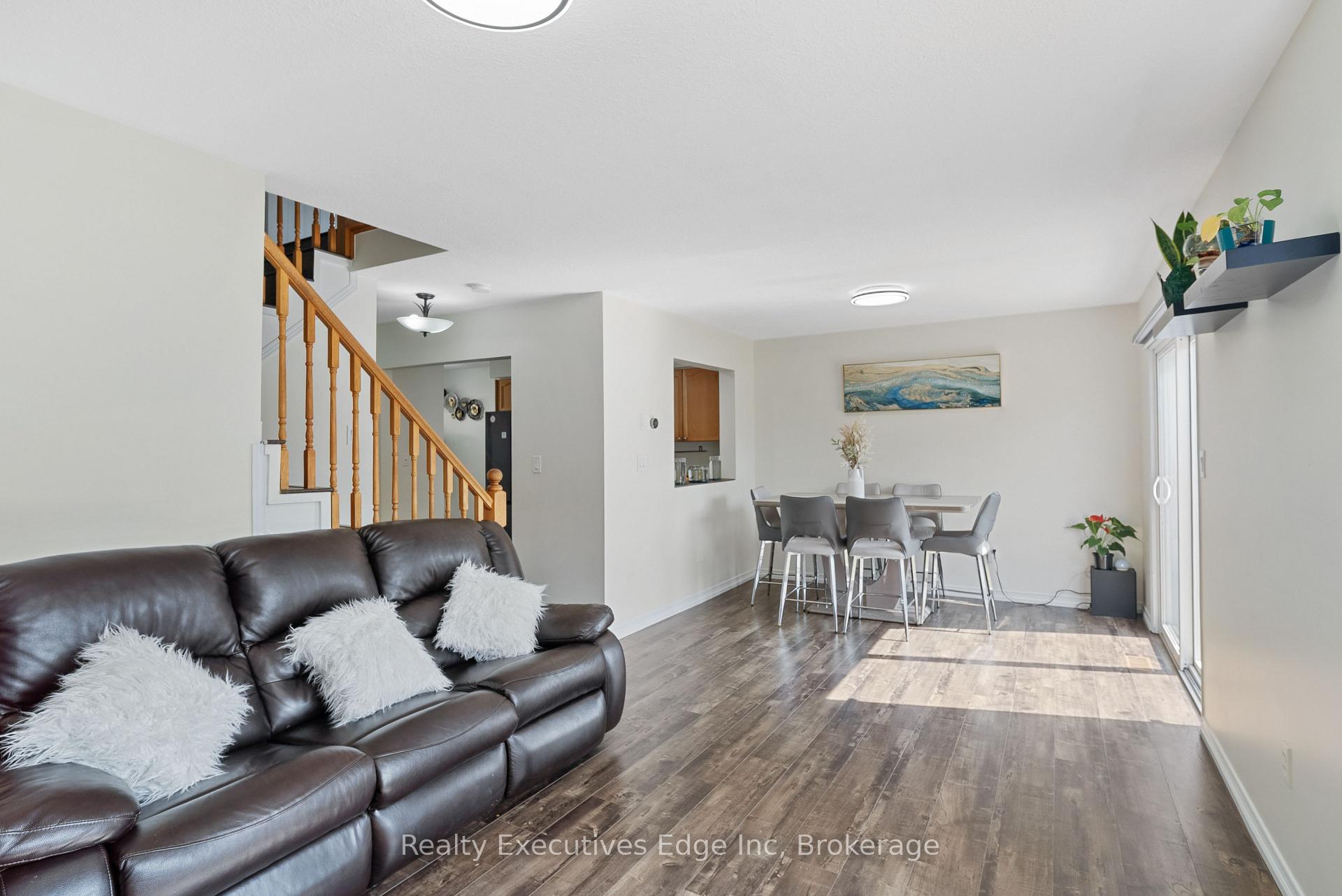 Photo 12 of 74 Joshua Street, Kitchener, Country Hills East — HOMEH