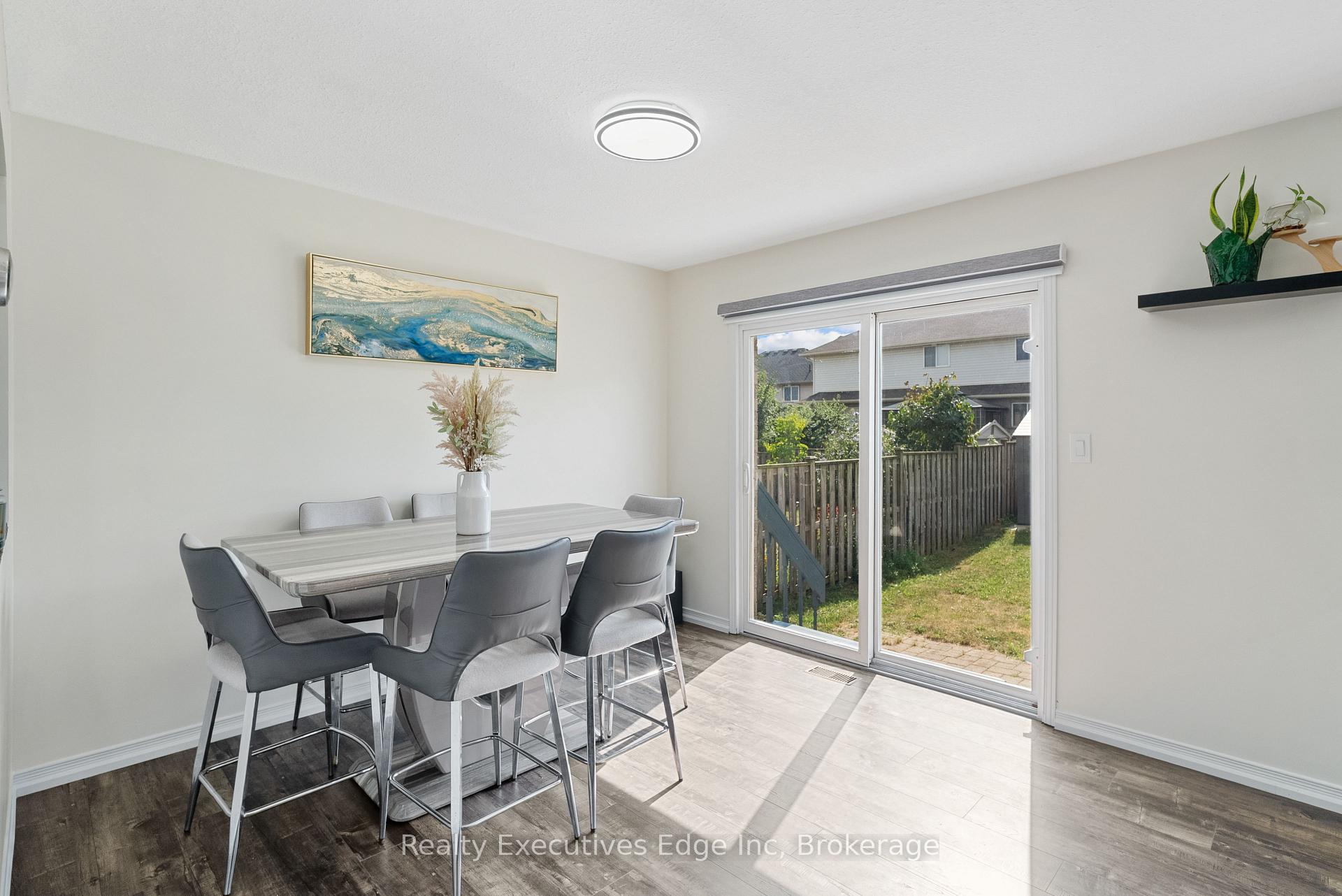 Photo 15 of 74 Joshua Street, Kitchener, Country Hills East — HOMEH