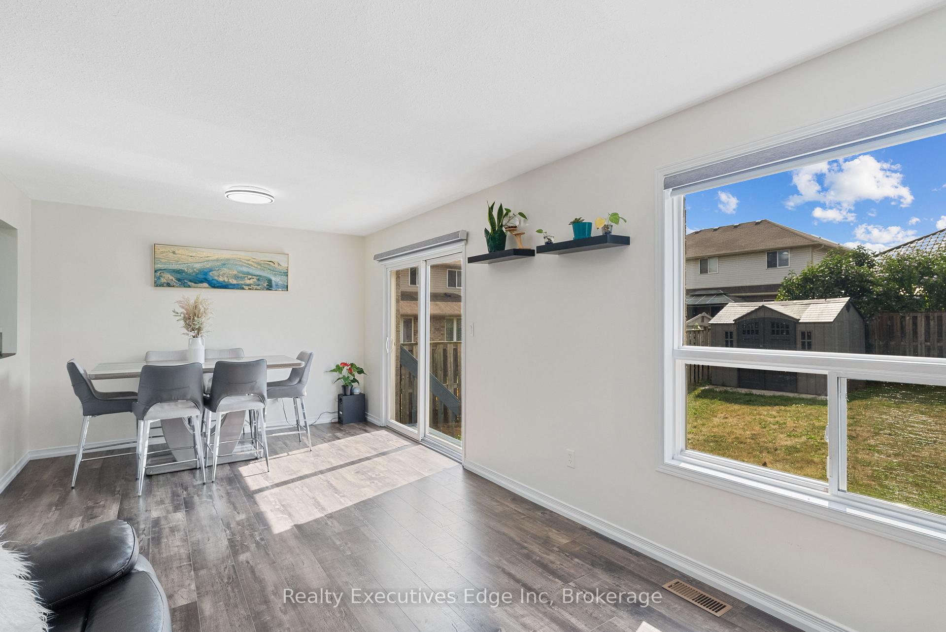 Photo 16 of 74 Joshua Street, Kitchener, Country Hills East — HOMEH