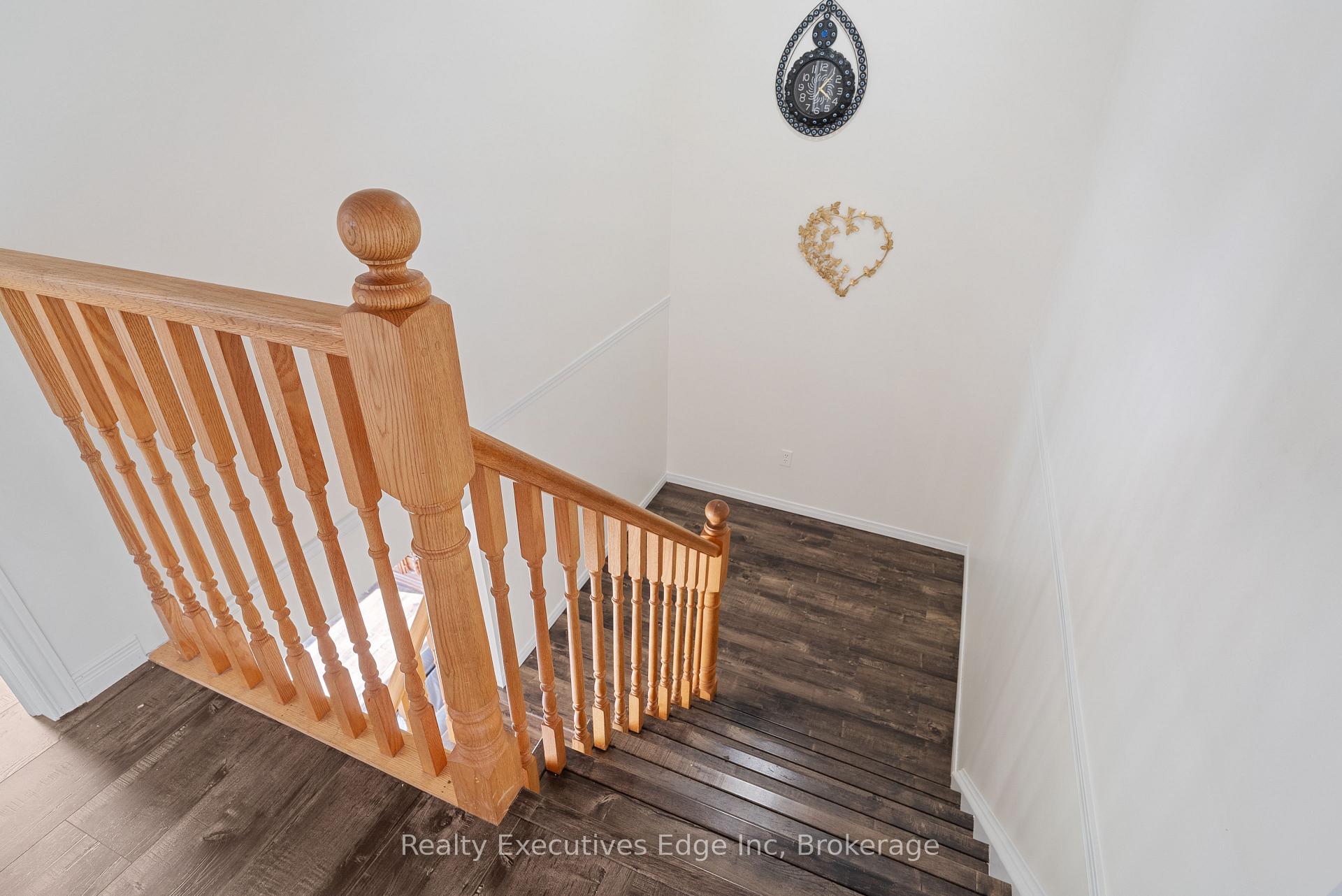 Photo 19 of 74 Joshua Street, Kitchener, Country Hills East — HOMEH