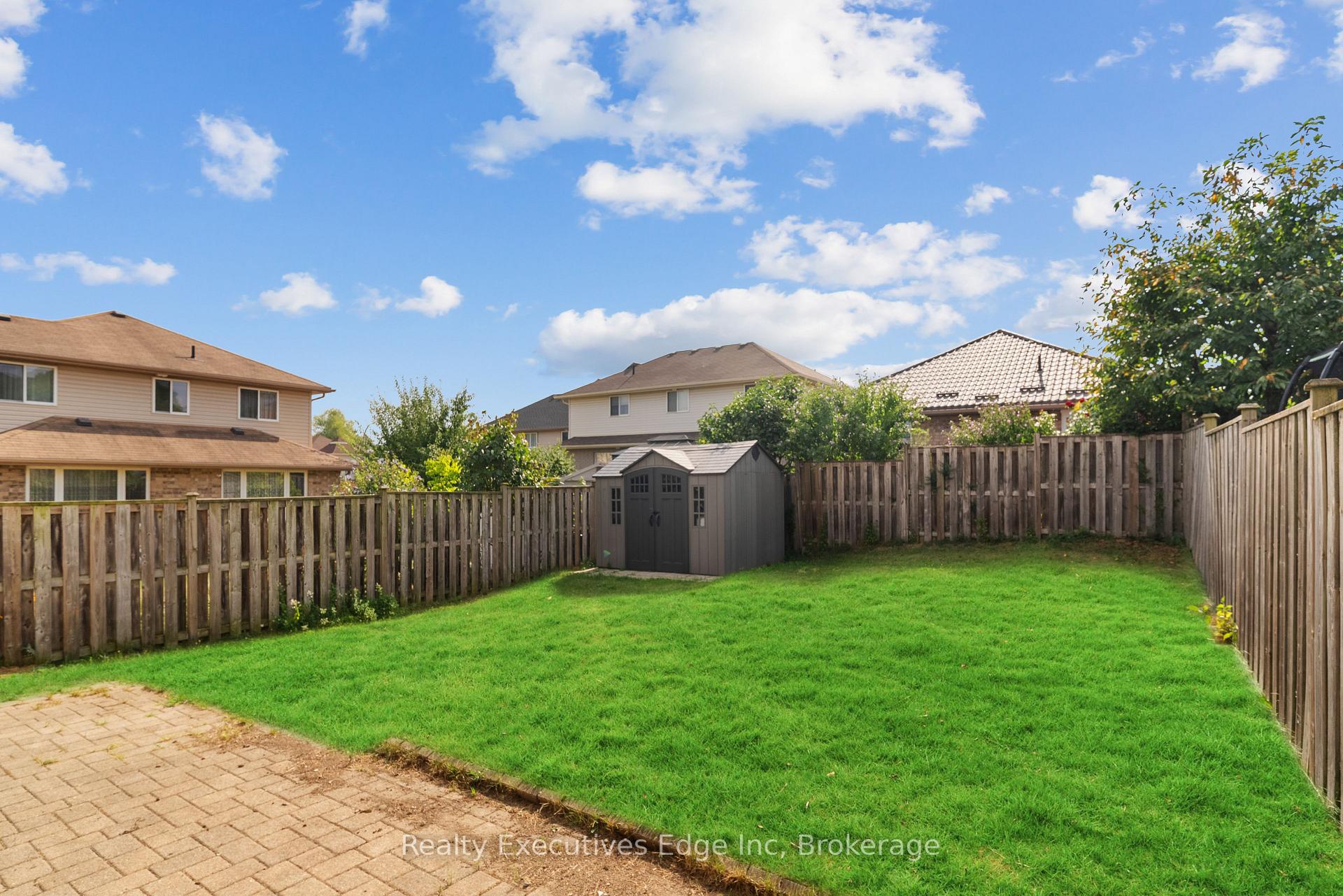 Photo 39 of 74 Joshua Street, Kitchener, Country Hills East — HOMEH