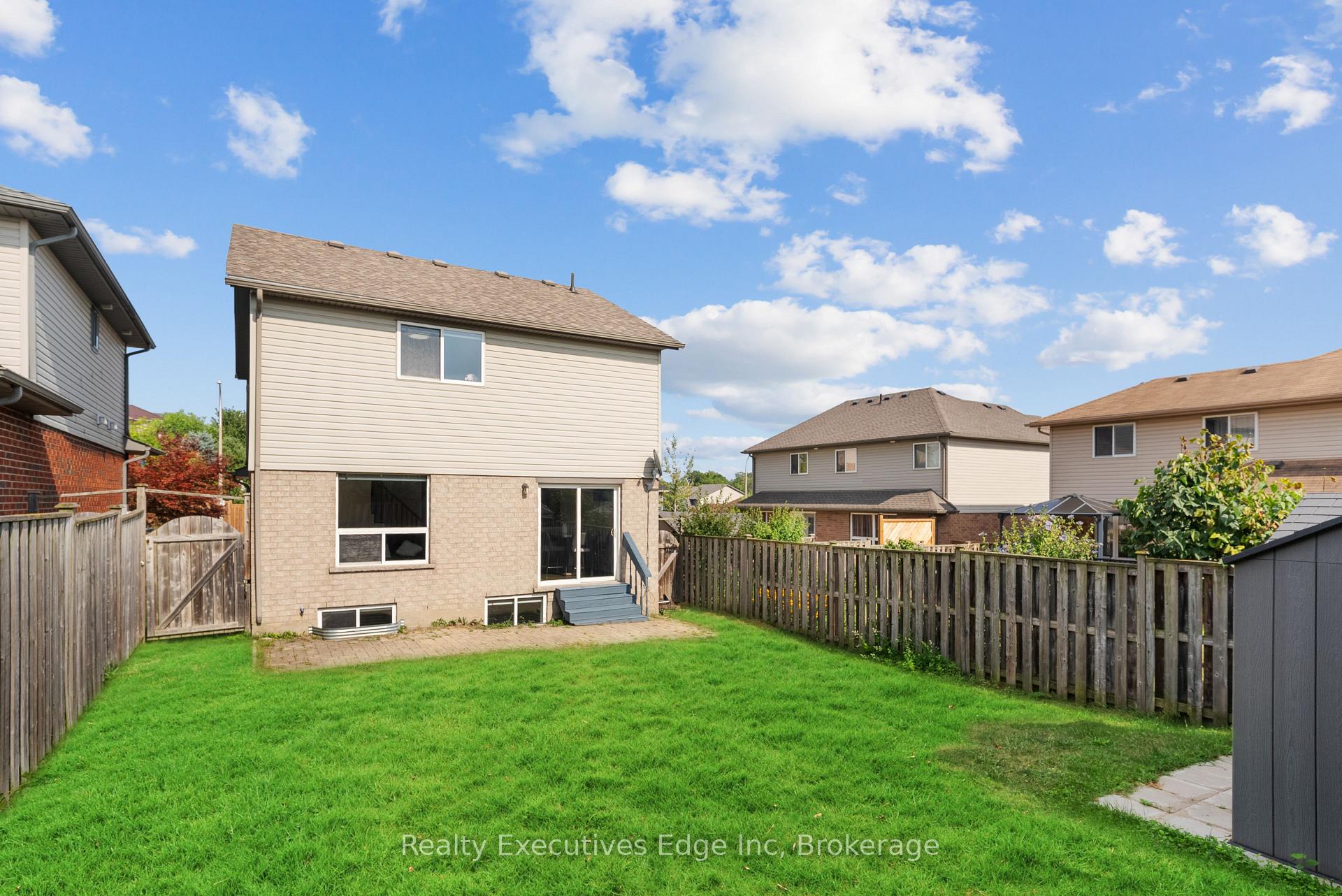 Photo 40 of 74 Joshua Street, Kitchener, Country Hills East — HOMEH
