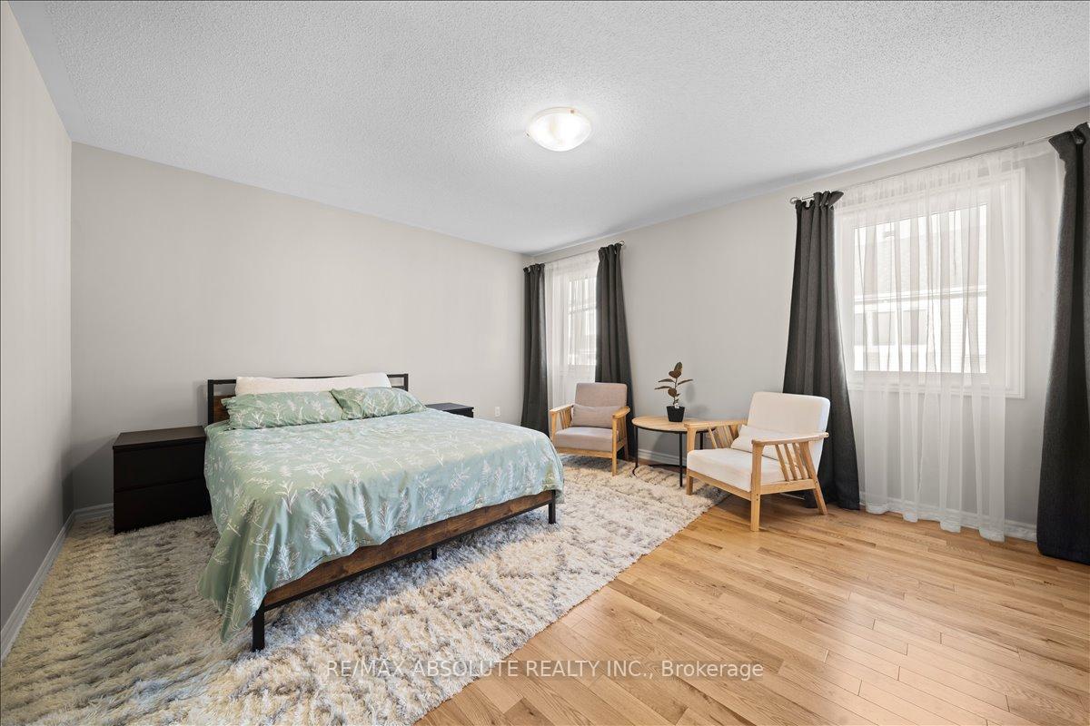 Photo 18 of 543 Foxlight Circle, Ottawa, Kanata - Emerald Meadows/Trailwest — HOMEH