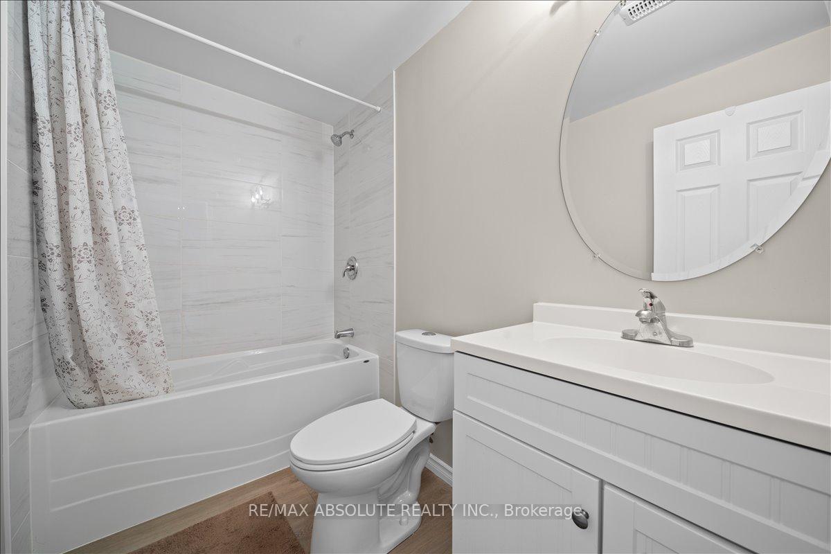 Photo 24 of 543 Foxlight Circle, Ottawa, Kanata - Emerald Meadows/Trailwest — HOMEH