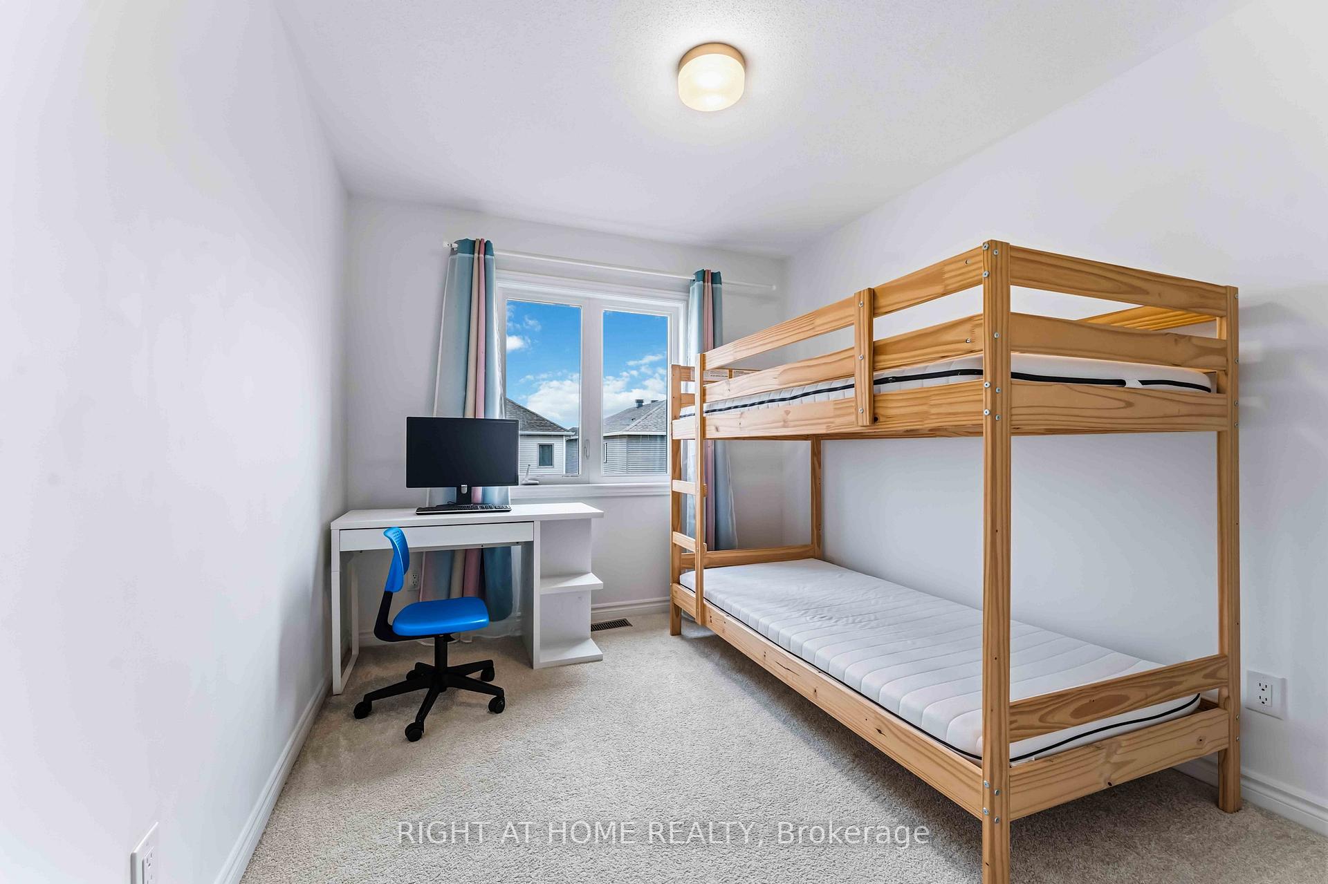 Photo 21 of 756 Brittanic Road, Ottawa, Kanata - Emerald Meadows/Trailwest — HOMEH