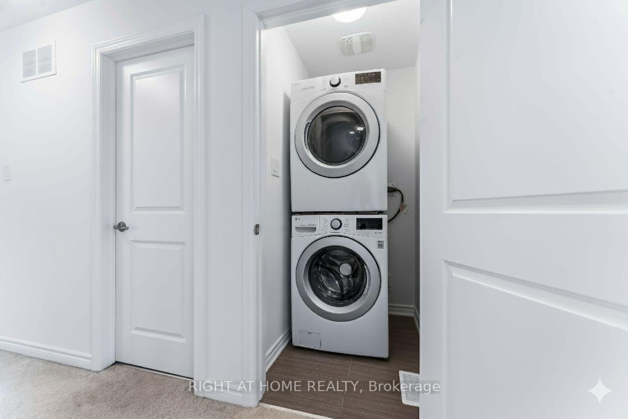 Photo 24 of 756 Brittanic Road, Ottawa, Kanata - Emerald Meadows/Trailwest — HOMEH