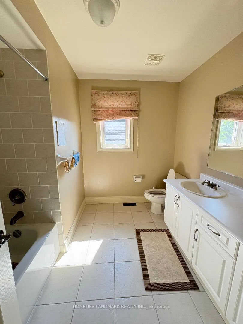 Photo 15 of 29 Hans Drive, Markham, Cachet — HOMEH