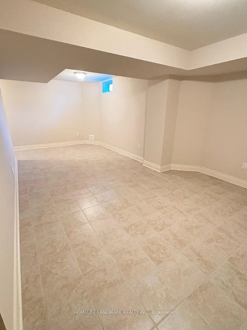 Photo 16 of 29 Hans Drive, Markham, Cachet — HOMEH