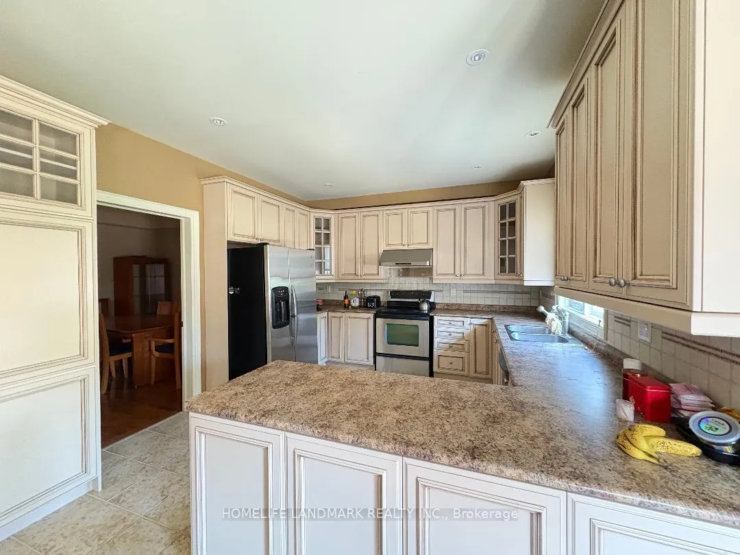 Photo 19 of 29 Hans Drive, Markham, Cachet — HOMEH