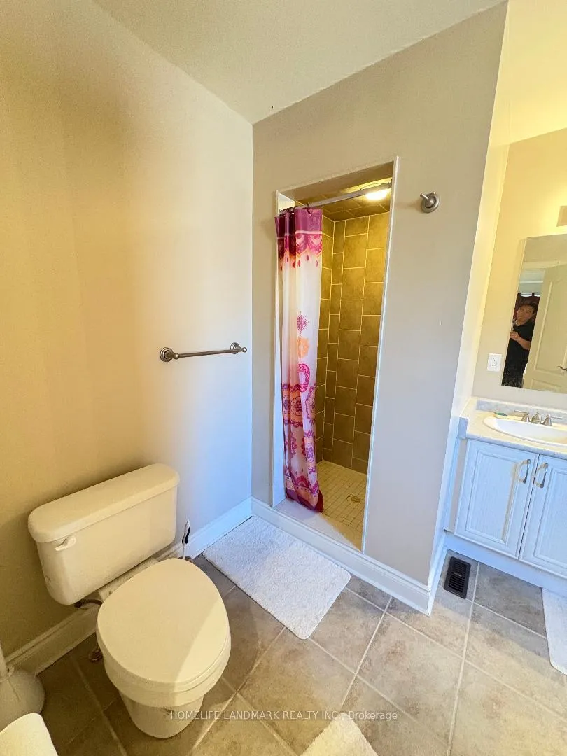 Photo 20 of 29 Hans Drive, Markham, Cachet — HOMEH