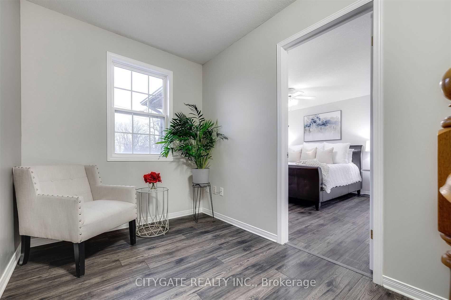 Photo 10 of 73 Woolwich Street, Kitchener — HOMEH