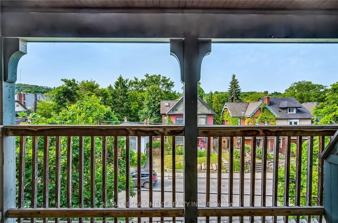 Photo 27 of Unit 9, 312 Aberdeen Avenue, Hamilton, Kirkendall — HOMEH