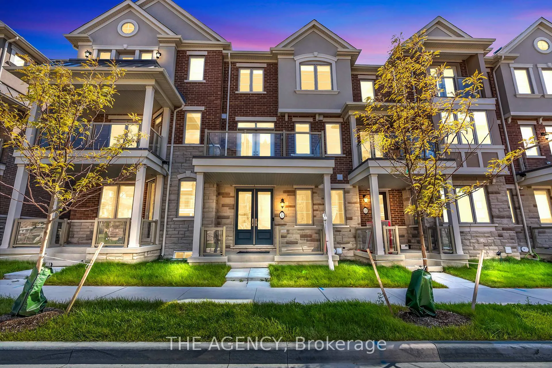 Front of 33 Bruce Boyd Drive