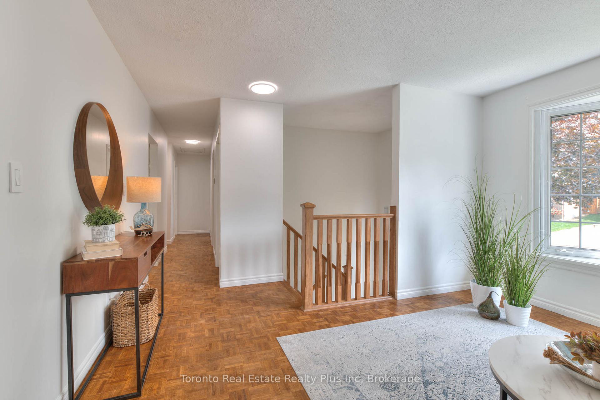 Photo 8 of 244 Westwood Drive, Kitchener — HOMEH